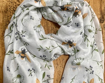 Gorgeous Spring Garden Bee Print Scarf - White