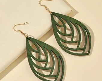 Wooden Hollow Leaf Drop Earrings - Olive