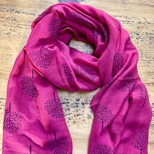 Soft Mulberry Tree Scarf - Deep Pink