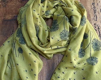 Soft Dandelion Print Scarf - Pistachio