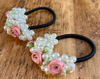 Beautiful Rose & Faux Pearl Hair Band - White and Pink