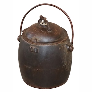 Vintage Iron Bucket With Handle | 70s Collectables | Rustic Ranch Decor | Country Kitchen Accessory | Mancave Wine Liquor Bar Accent Piece