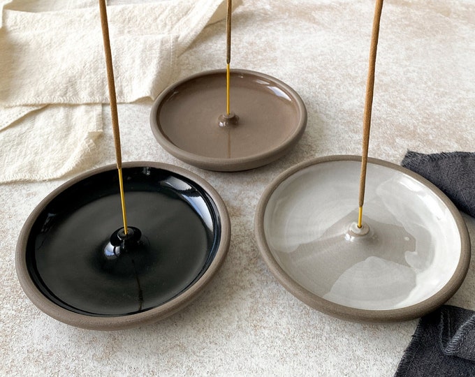 Minimalist round ceramic incense stick holder, handmade incense burner in modern style, pottery home decor gift for meditation lover