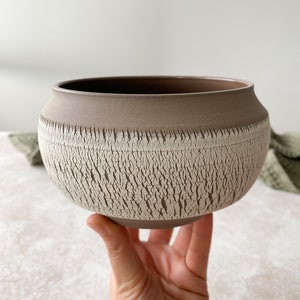 Medium handmade ceramic bowl in nordic style.