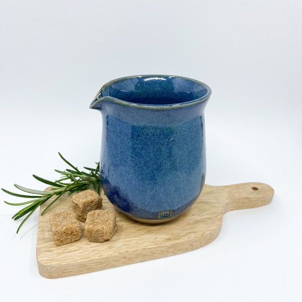 Crémier en céramique, pot à lait bleu fait à la main, pot à lait en poterie, cadeau de décoration de cuisine