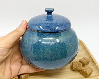 Stoneware ceramic sugar bowl with lid, handmade pottery lidded sugar dish, kitchen decor gift