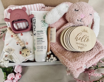 Organic Baby Girl Gift Box, Baby Shower Gift for New Mom, Pink Newborn Gift Set, Welcome Baby Girl Gift, Hospital Gift Basket