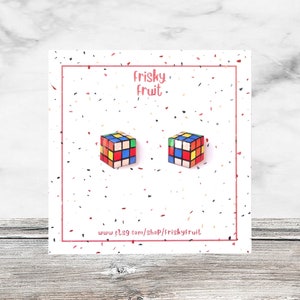 Boucles doreilles Rubiks Cube Rubiks Cube amant Cadeau Nerd Boucles doreilles Cadeau années 80 Boucles doreilles drôles Boucles doreilles enfants Boucles doreilles fille Boucles doreilles filles Boucles doreilles filles image 1