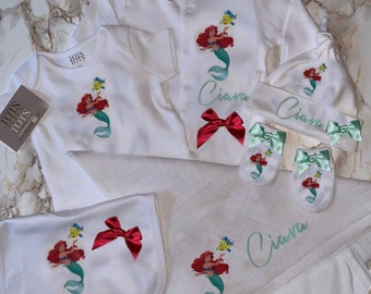 Minnie Mouse Baby - Personalised Birth Gifts - Coming Home Outfits - Newborn - Baby Gifts - Baby Shower - Baby Outfits - Baby Gift