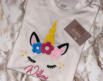 Unicorn T-shirt - Gift - Birthday - Personalised Outfit - unicorns - Baby Fashion - Trendy Toddler