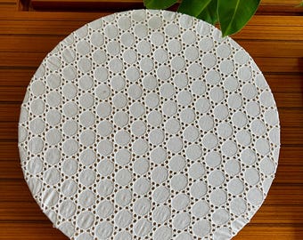 White Placemat, Handmade, placemat, place mat, linen, round