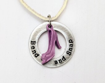 elle woods necklace