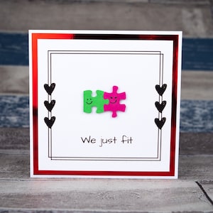 Carte de Saint-Valentin amour, nous nous adaptons juste, amour, carte de Saint-Valentin heureuse faite main, carte de coeur, carte de Valentine de puzzle mignonne