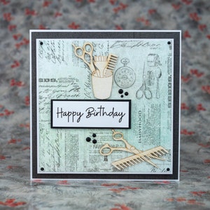 Carte de vœux faite à la main pour l’anniversaire - Faite avec amour - vierge à l’intérieur - Carte de joyeux anniversaire - pour le coiffeur