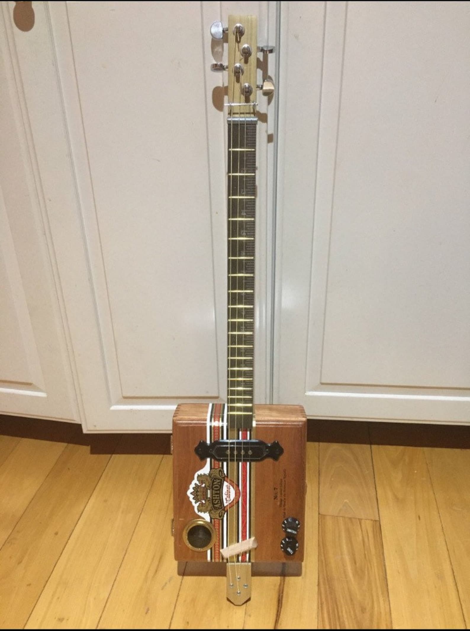 Custom Handmade Cigar Box Guitars Etsy