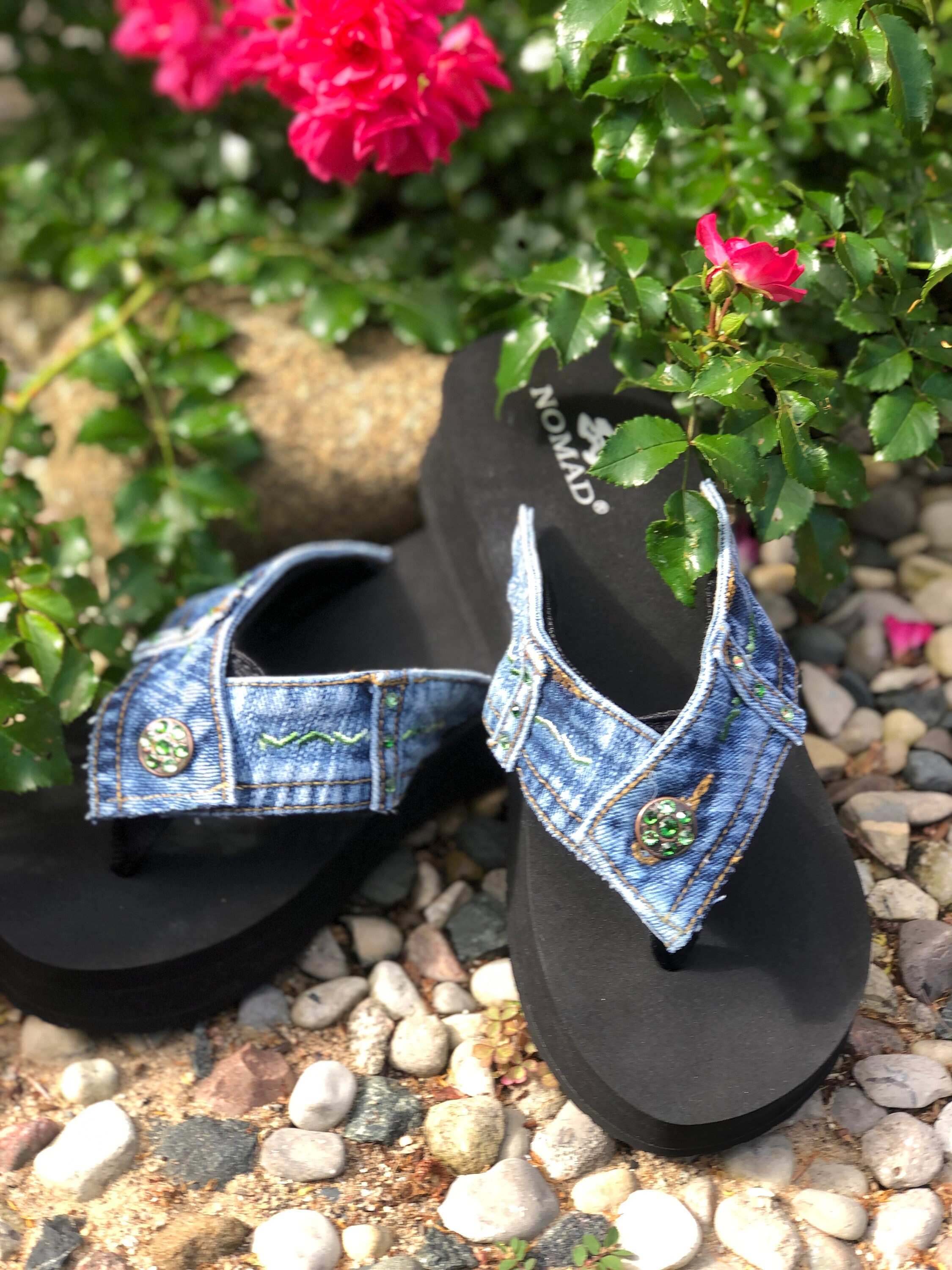 blue jean sandals with bow