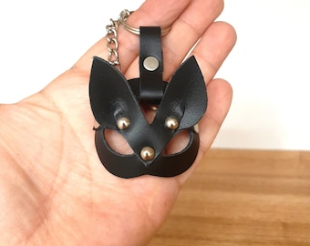 Keychain mask cat