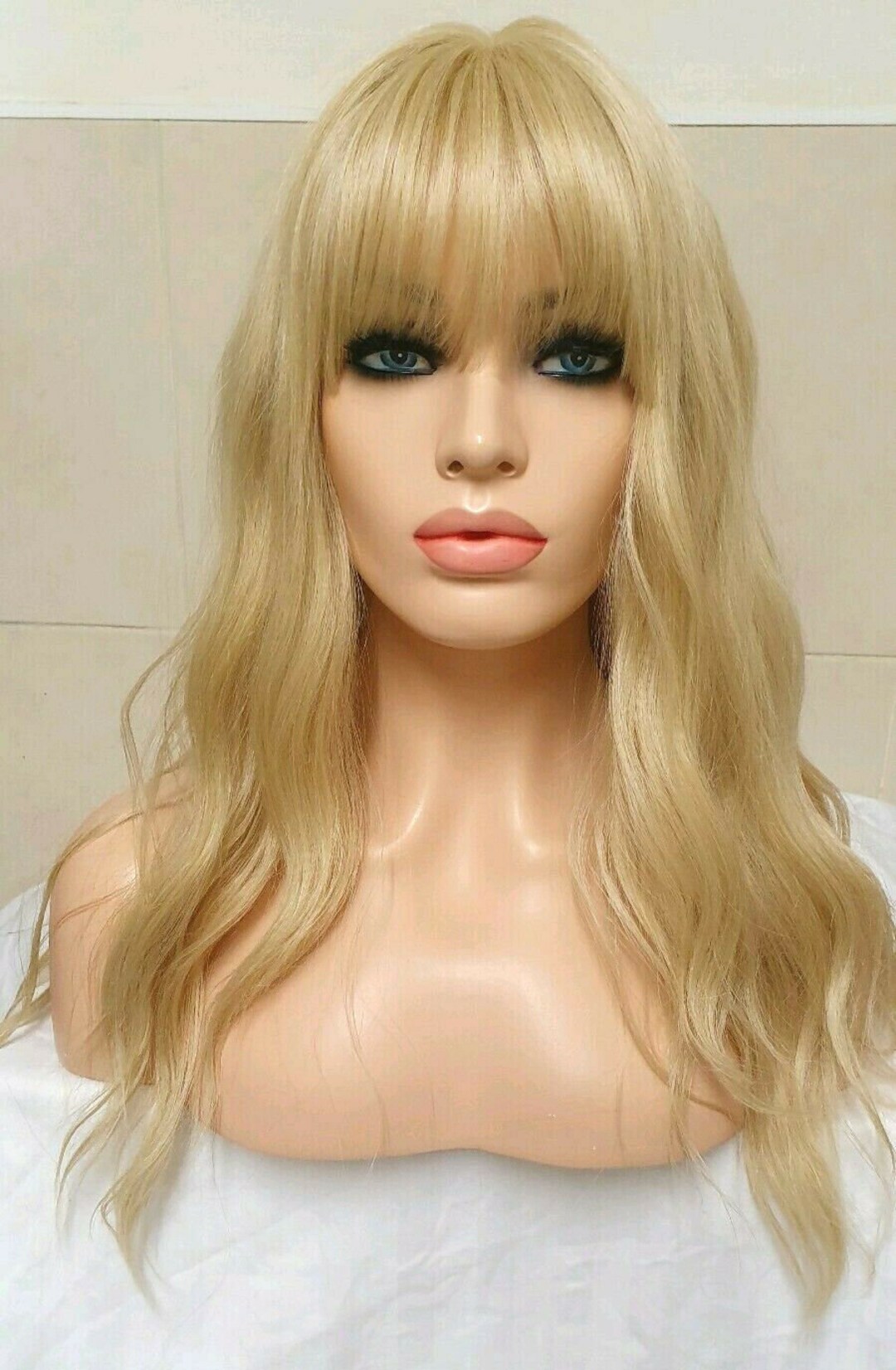 FAST DISPATCH Daisyjane Light Blonde Human Hair Blend Wig Classic Cap