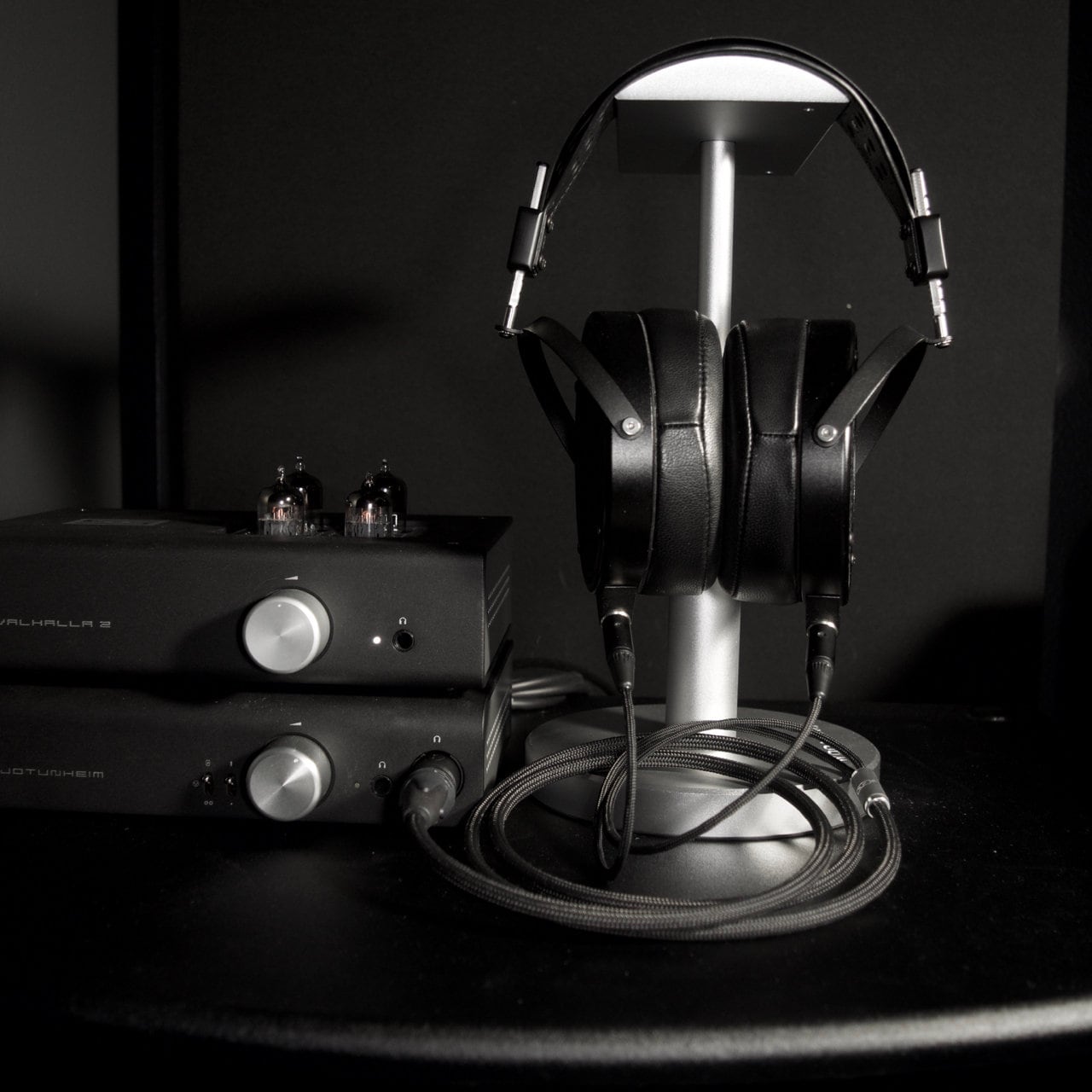 Monoprice M1570 Monolith Headphone 