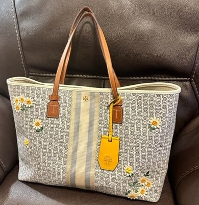 Tory Burch Embroidered Daisy Ivory Gemini Link Tote-euc!