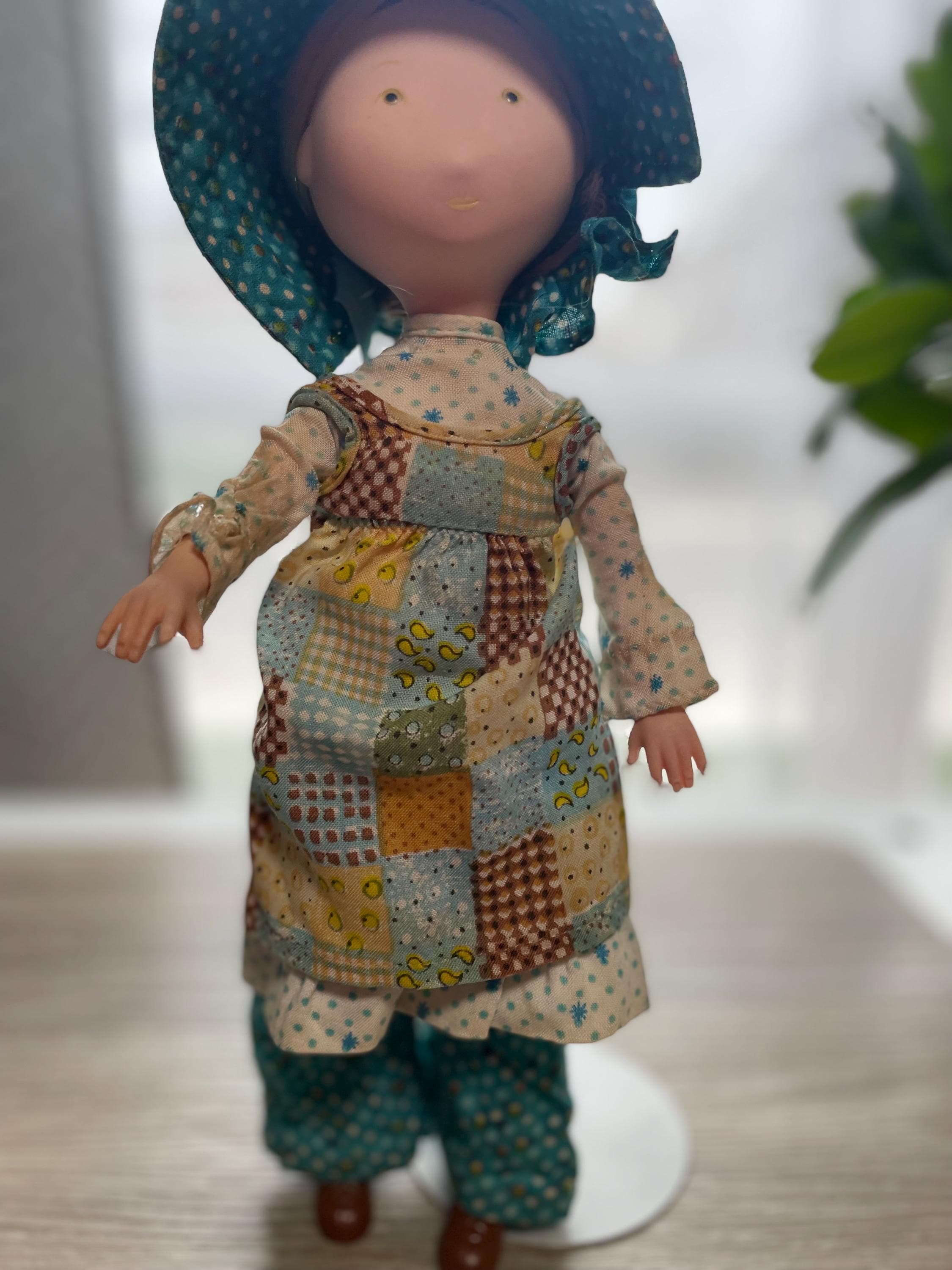 Vintage Holly Hobbie Doll, Patchwork Prairie Dress, Bonnet, Boots