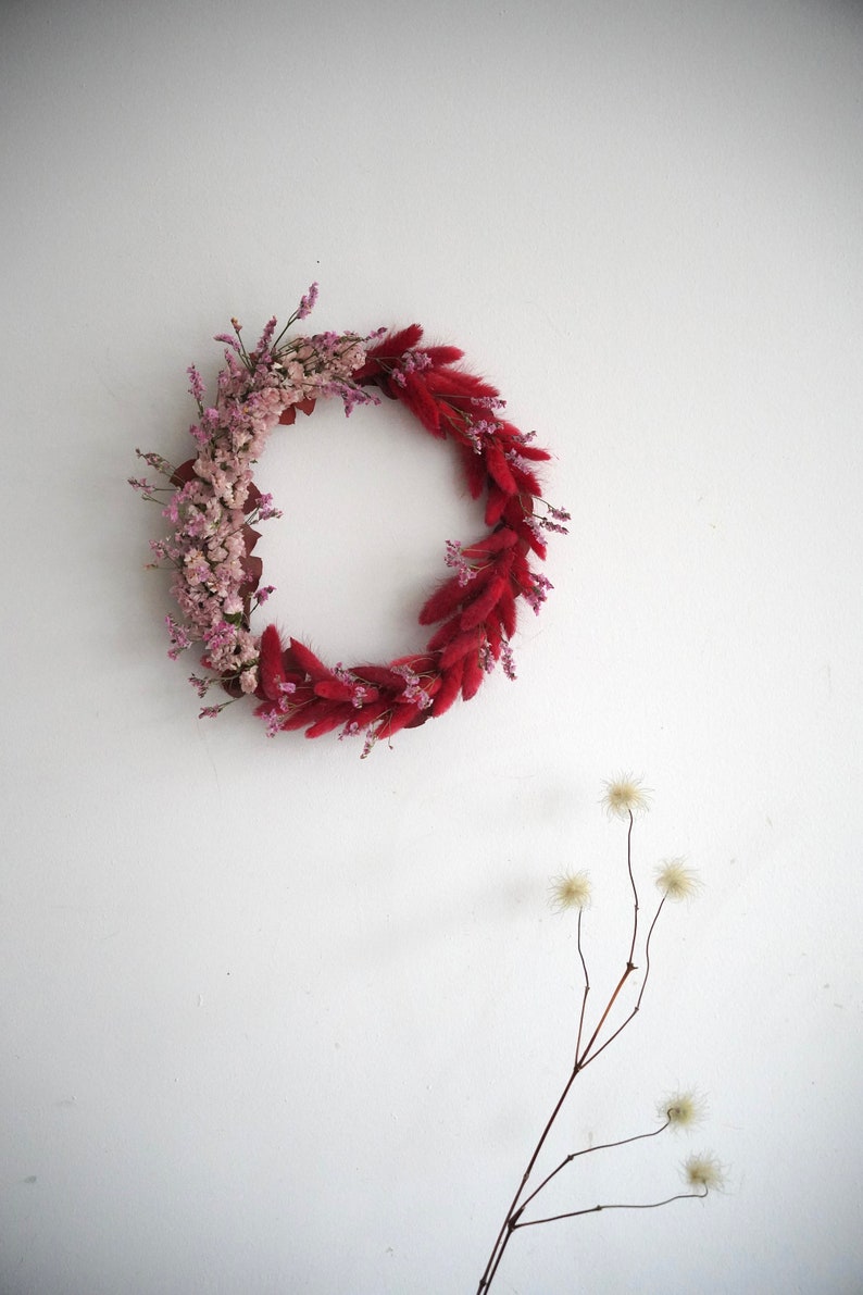 Spring Pink & Red Flower Wreath, Bunny tail grass, Statice, Limonium, Pink Dried Flowers, Wreath, Gift image 5