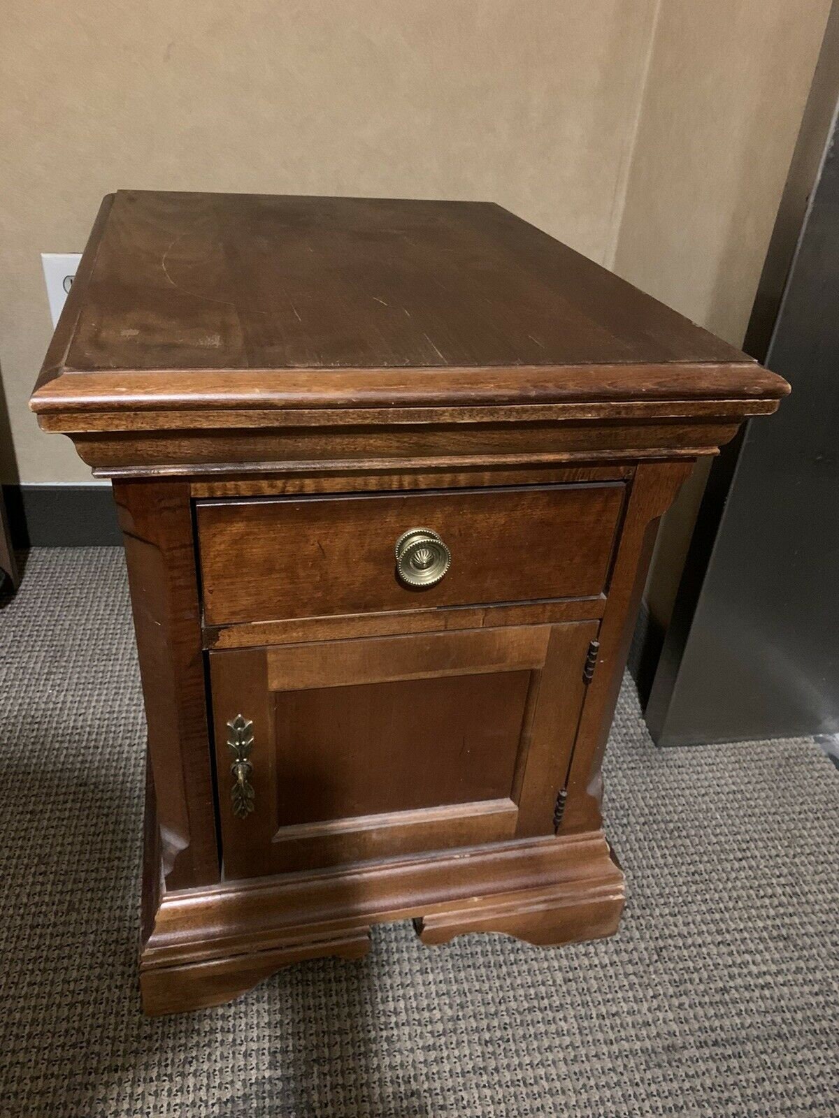 Solid Wooden Broyhill Side Table with Magazine/Newspaper Holder for sale  