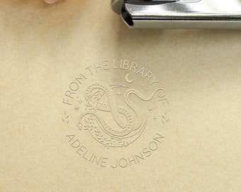 Aus der Bibliothek von Embosser, Custom Book Embosser, Custom Embosser Stamp, personalisierter Buchprägestempel