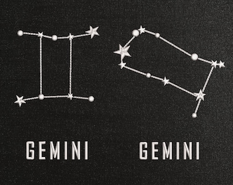 Puede incluir: Un fondo negro con un contorno blanco de la constelación de Géminis. El texto "GEMINI" está escrito dos veces debajo de la constelación. El texto ".DST .EXP .XXX .HUS .JEF .PES .VIP .VP3" está escrito debajo del texto "GEMINI".