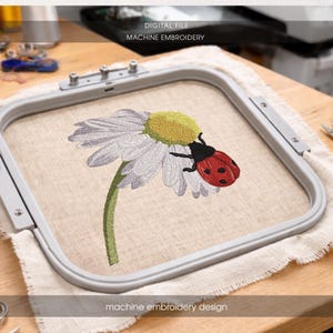 Ladybug and Daisy Machine Embroidery Design – Spring Chamomile Flower, Floral Bug Embroidery Pattern, 7 Sizes, PES DST JEF
