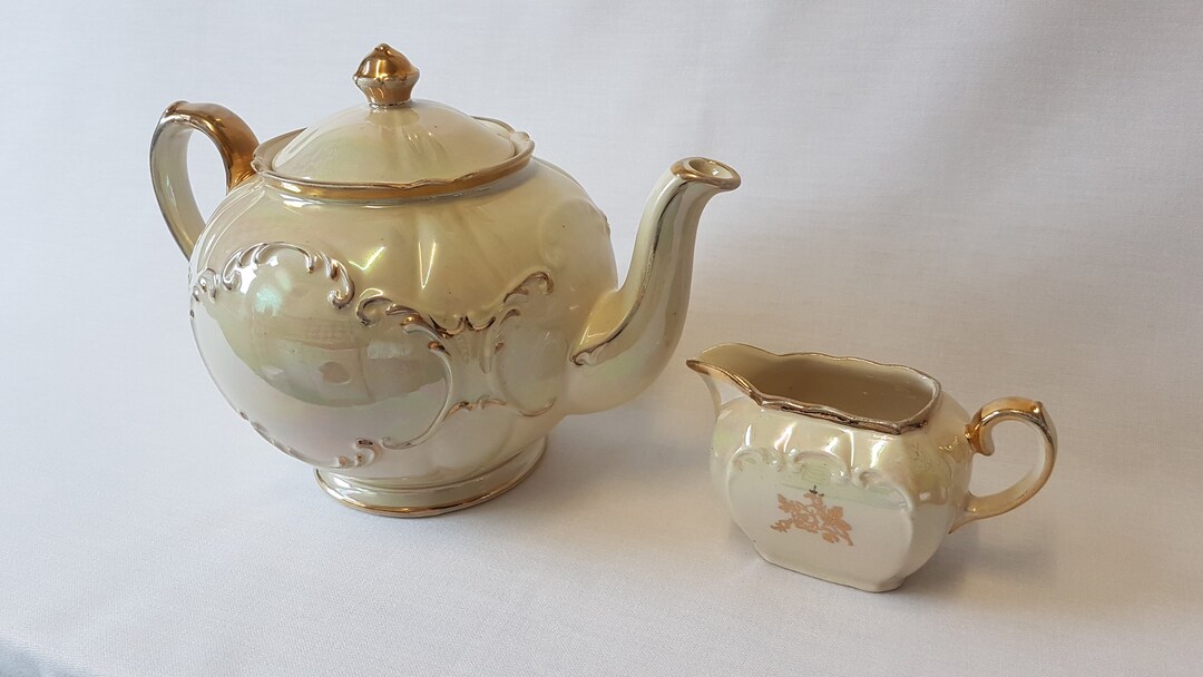 Sadler Teapot & Milk Jug. Globe Shape. Pattern 2258. James Sadler and