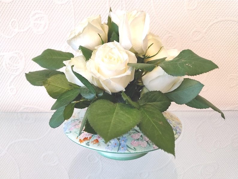 Rare! Shelley Melody Centrepiece. Chintz. Green Line. Pattern 8909. image 10
