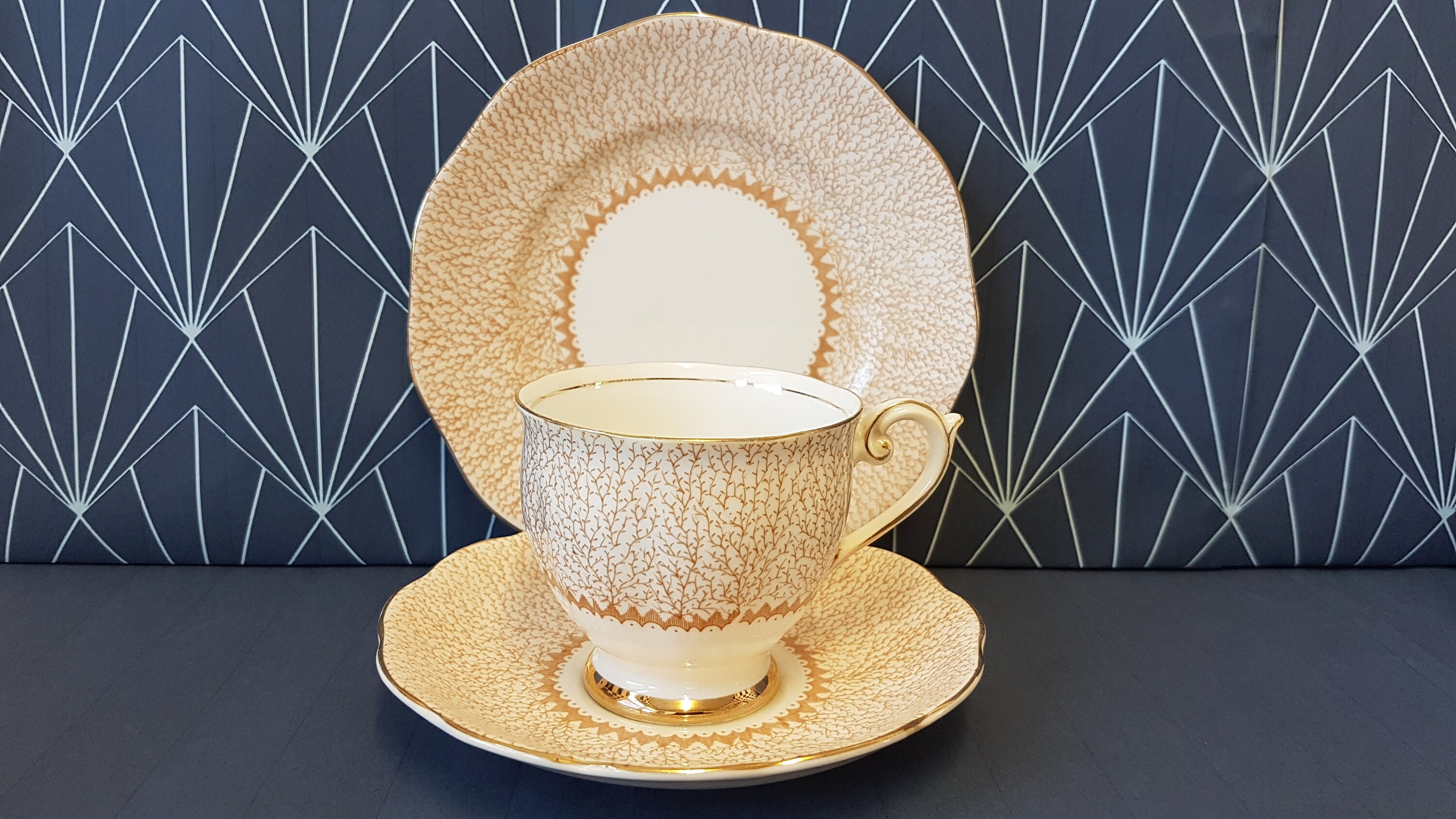 Bell Fine Bone China Trio & Sugar Bowl. Pattern 4333. Shore Etsy