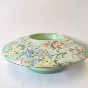 Rare! Shelley Melody Centrepiece. Chintz. Green Line. Pattern 8909. image 2