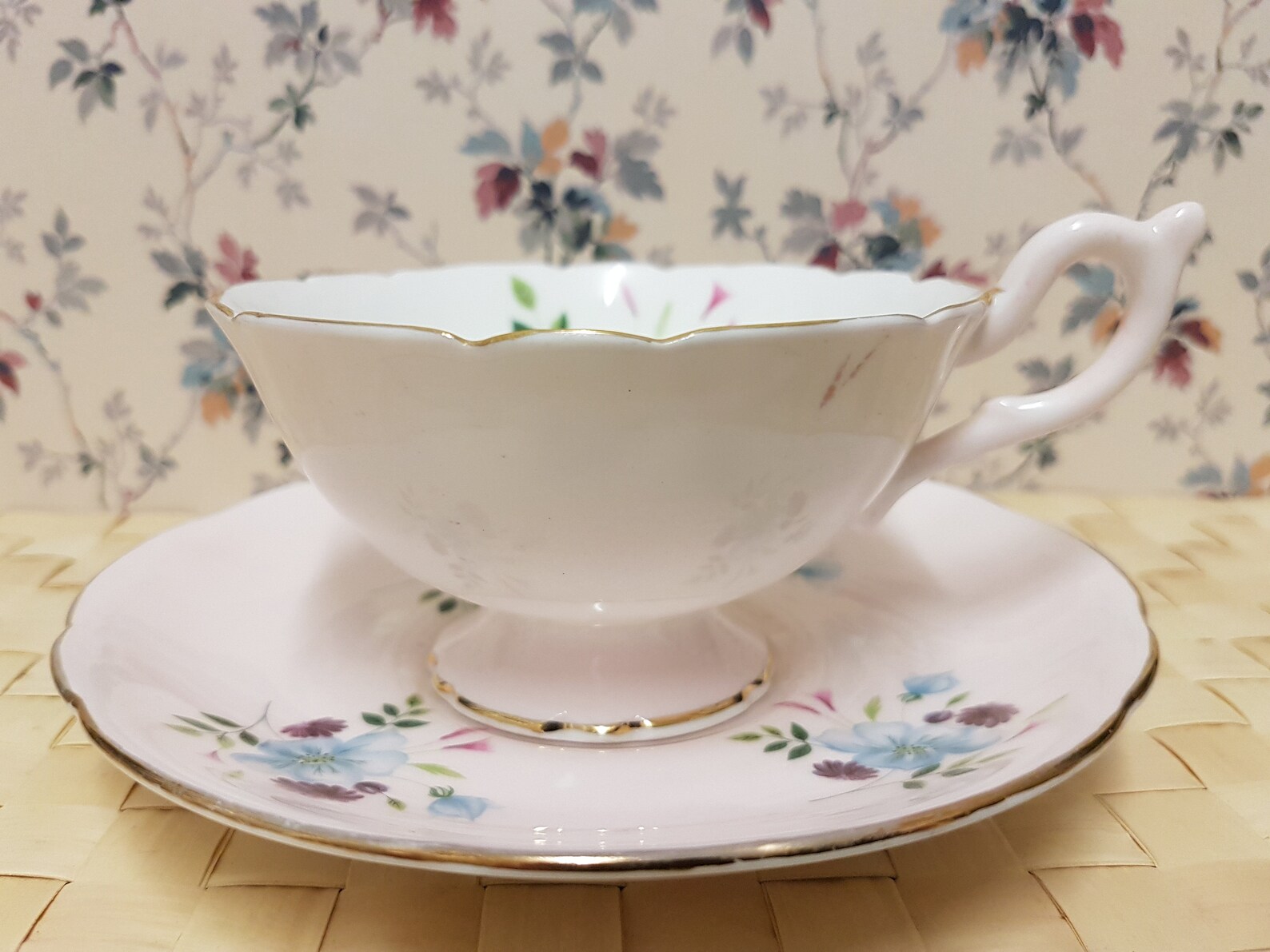 Heathcote Bone China Teacup & Saucer. Pattern 3748. Bridge Etsy UK