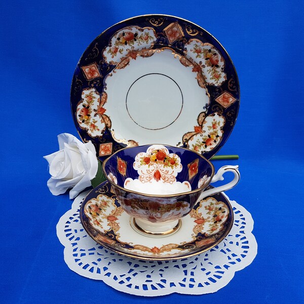 Royal Albert Heirloom Trio.  Bone China Teacup, Saucer and Side Plate.  Longton, Stoke-on-Trent, Staffordshire, England