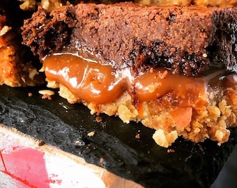 Jackbrowns - Our Salted Caramel Flapjack & Brownie Hybrid (Box of 3, 6 or 12 Pieces)