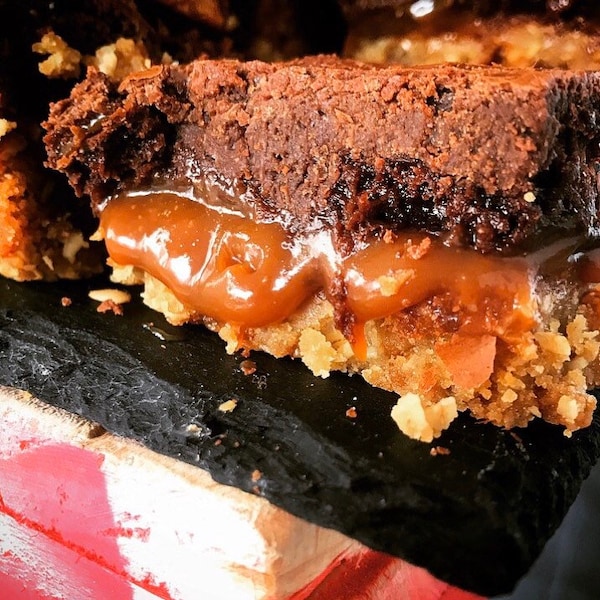 Jackbrowns - Our Salted Caramel Flapjack & Brownie Hybrid (Box of 3, 6 or 12 Pieces)