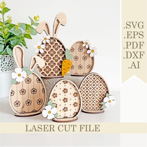 Oeuf de Pâques debout SVG, fichier floral découpé au laser sur le plateau d'oeufs de Pâques, oeufs de Pâques et gardienne d'étagères oreilles de lapin, décoration printanière numérique