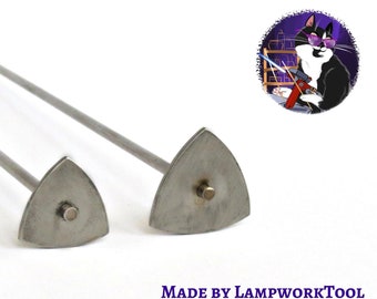 A 'guitar pick' / shield cabochon mandrel - Lampwork Tool