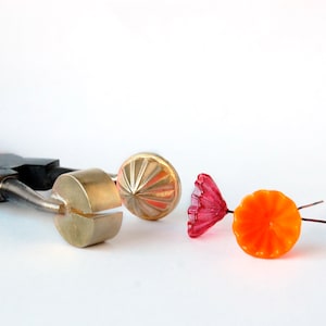 Chamomile Flower Pin Mashers - Lampwork Tool