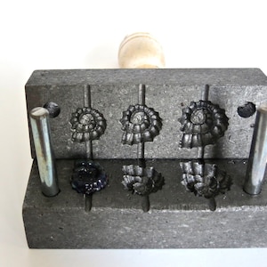 Graphite Press for Ammonite Shaped Lampwork Beads Making