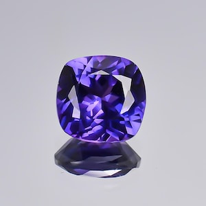 Purple Pink Sapphire Gemstone: 6.5 Ct Cushion Cut, 11x11mm
