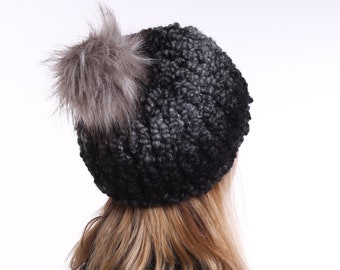 Warm black and gray wool hat, Hand knitted winter beret with gray faux fur pom pom, Women fall-winter 2021 beanie, Gray winter accessories