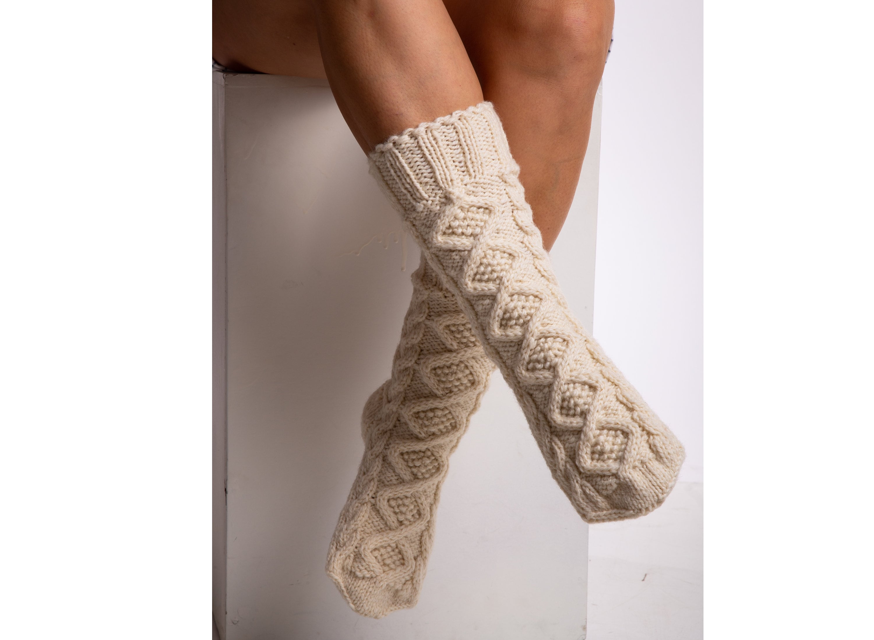 Newborn Baby Girls Socks Non-Slip Bowknot Socks Knit Stock Cable Knit Knee High Socks for Toddlers 