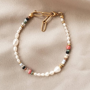 Nohea | Playful pearl bracelet 'Makani' - turquoise, red, stainless steel, gold, rice pearls, freshwater pearls, colorful