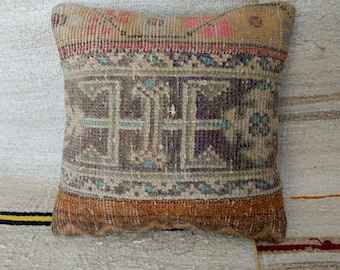 Erstaunliches türkisches Patchwork-Teppichkissen, 40,5 x 40 cm blaues, buntes Kissen, Sofakissen, Vintage-Bettwäschekissen, handgeknüpftes dekoratives Kissen