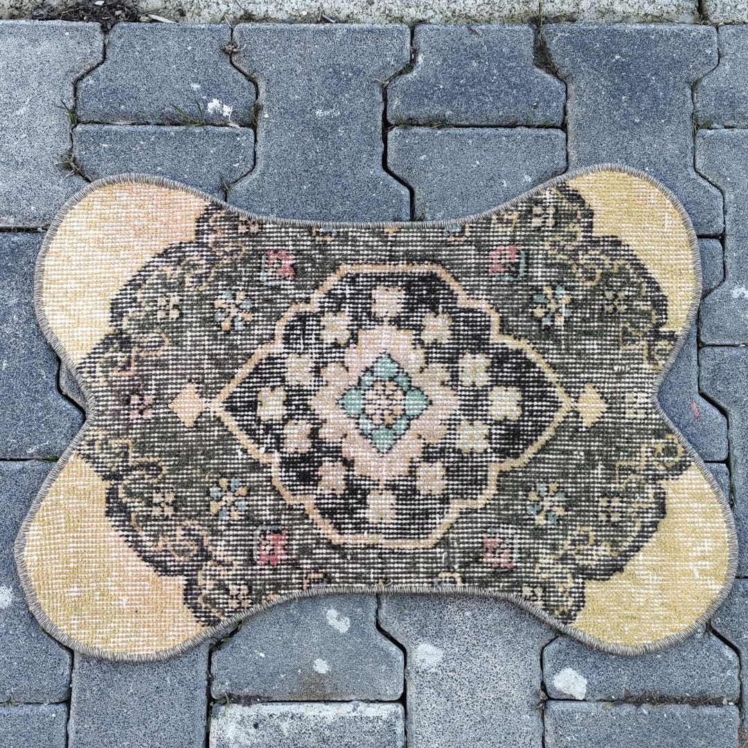 Vintage Bone Shape Dog Mat: Handmade Turkish Wool Rug - Etsy