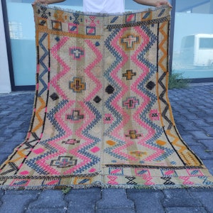 Vintage Turkish Kilim Rug: 4x5 Cecim Wool Rug