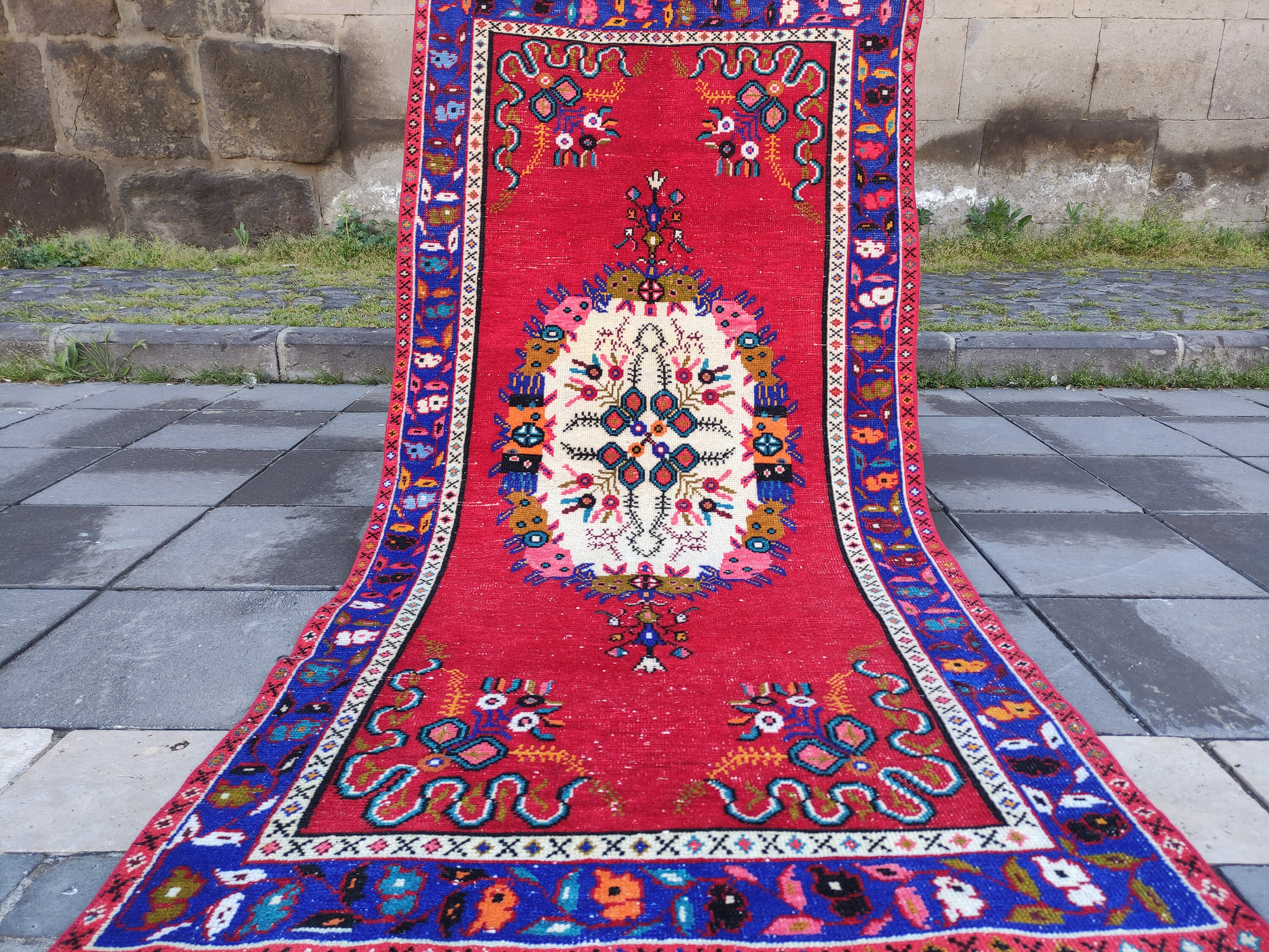 Guney rug - Etsy 日本